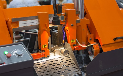 赵西垸林场龙门带锯床具备哪些优点？